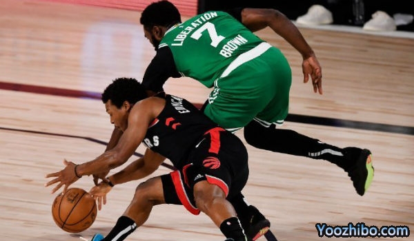 <a href=/lanqiumf/raptors/ target=_blank class=infotextkey>猛龙</a>绝杀<a href=/lanqiumf/celtics/ target=_blank class=infotextkey>凯尔特人</a>大比分1-2落后！